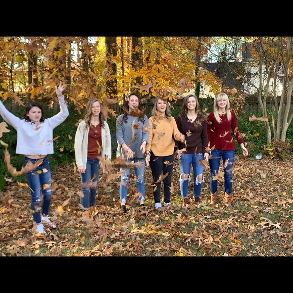 Meet your Posher, Donna 💖Posh Ambassador💖 - Picture 2 of 3